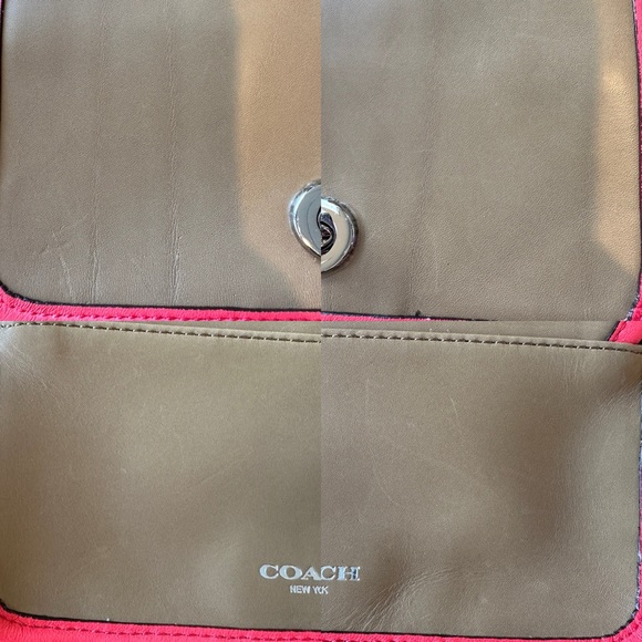 Coach Archive Crossbody - Picture 9 of 9